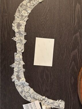 NWT - Maggie Sottero White Lace Floral Applique Trim